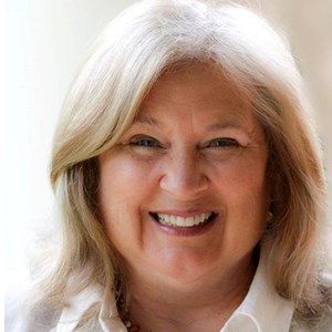 Photo of Deborah Kearney