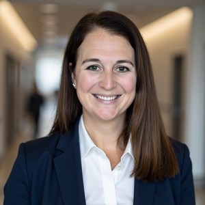 Photo of Jen Halter