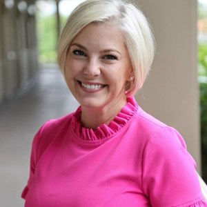 Photo of Jennifer Johnson