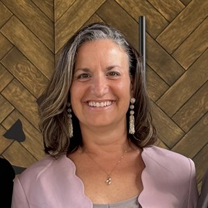 Julie Ray