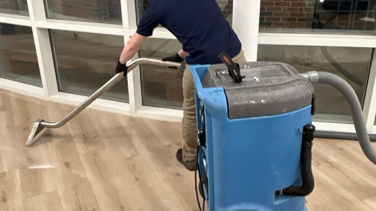 Apartment Flood Extraction