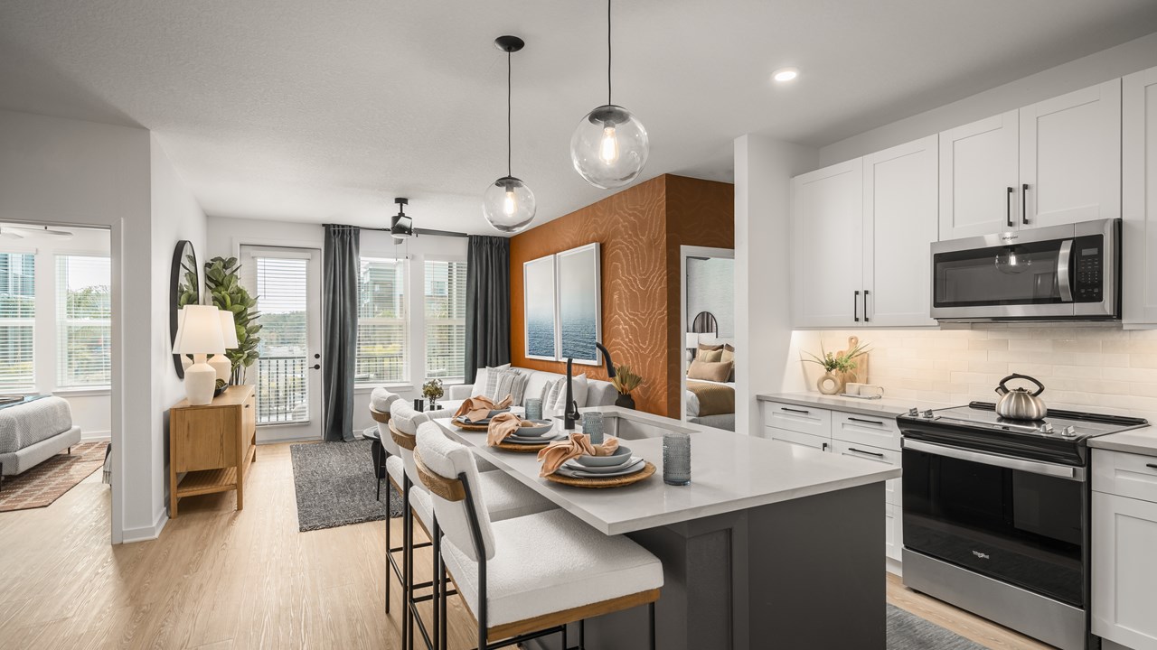 Model unit - Palm Harbor, FL - Gas Lamp Design