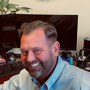Photo of Nick Wiskur
