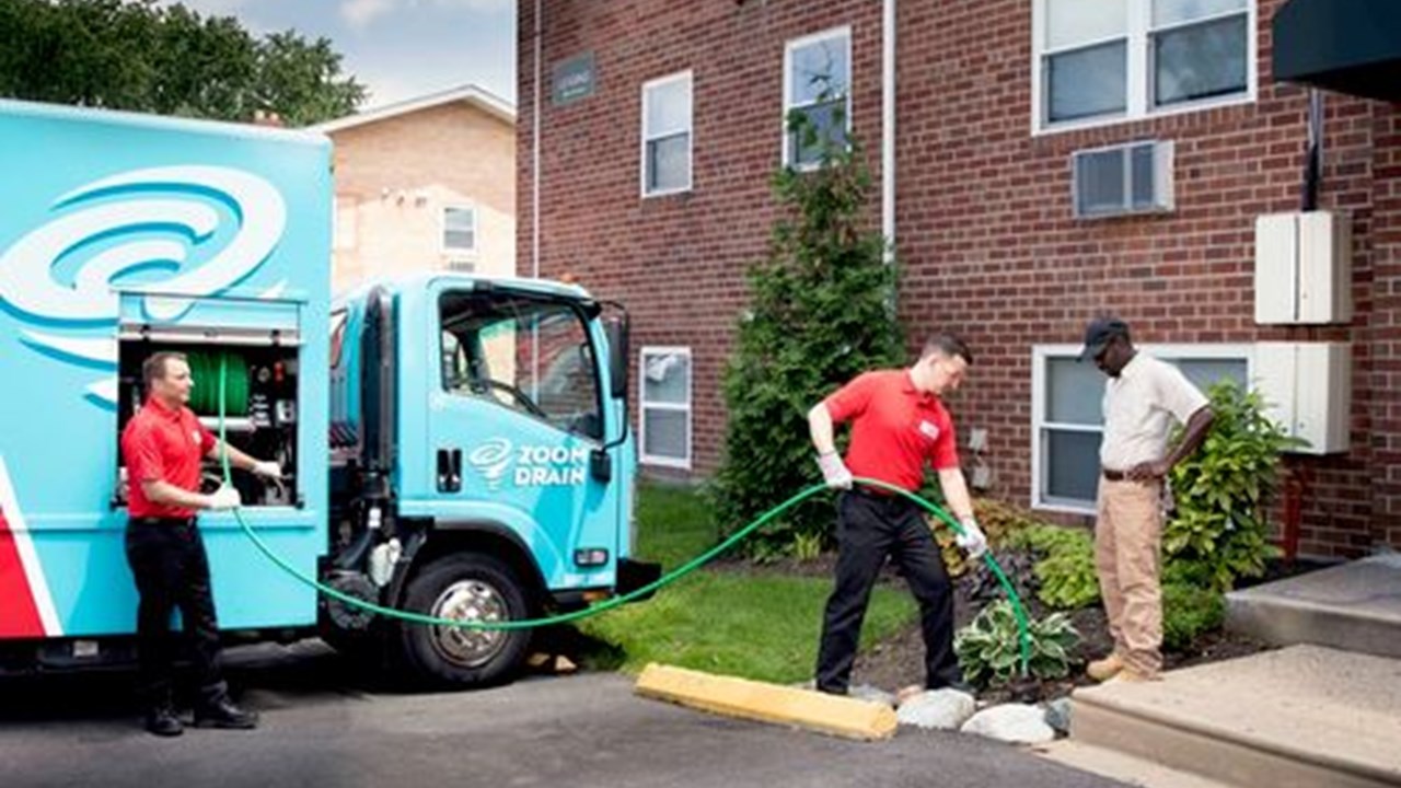 Water Jetting Apartment Complex