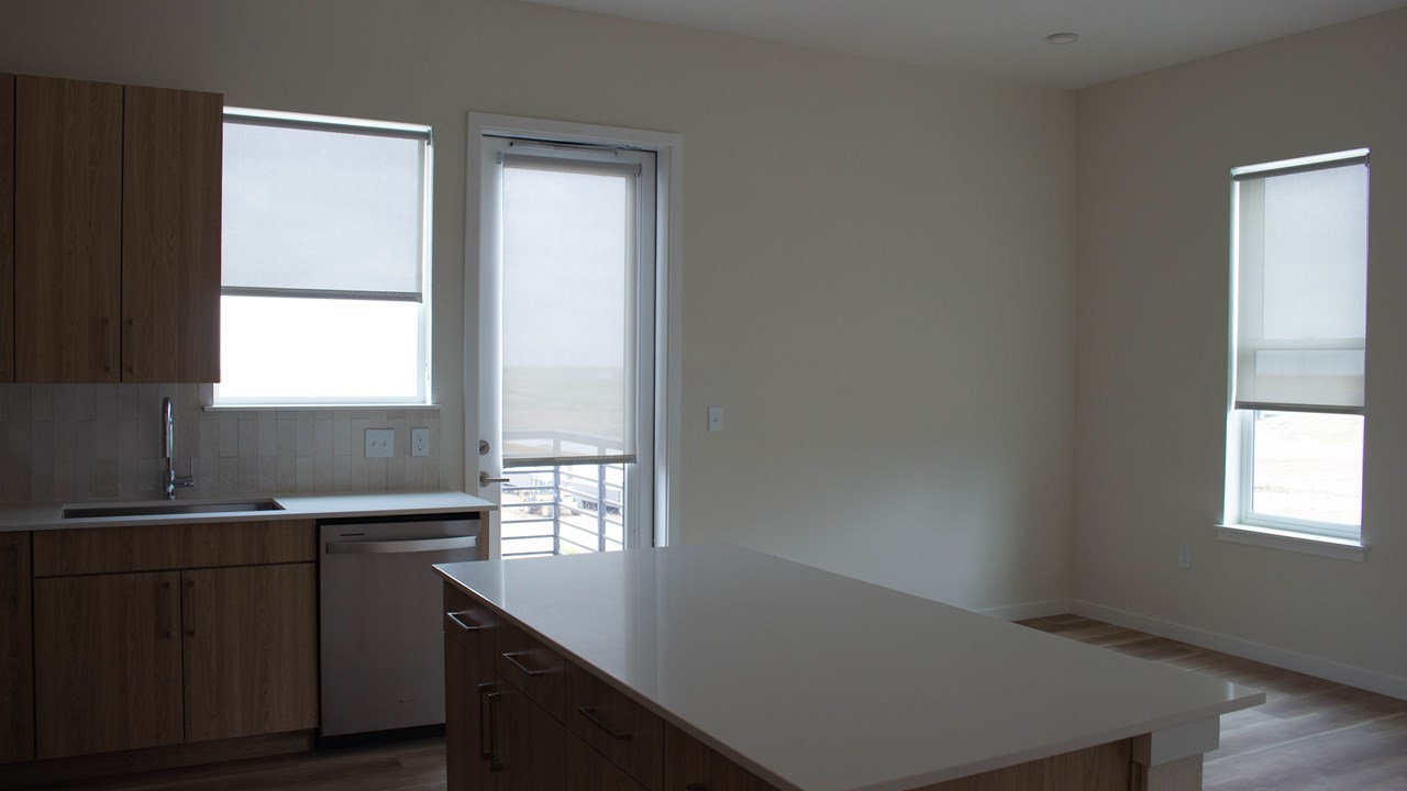 Manual roller shades at CopperLeaf29