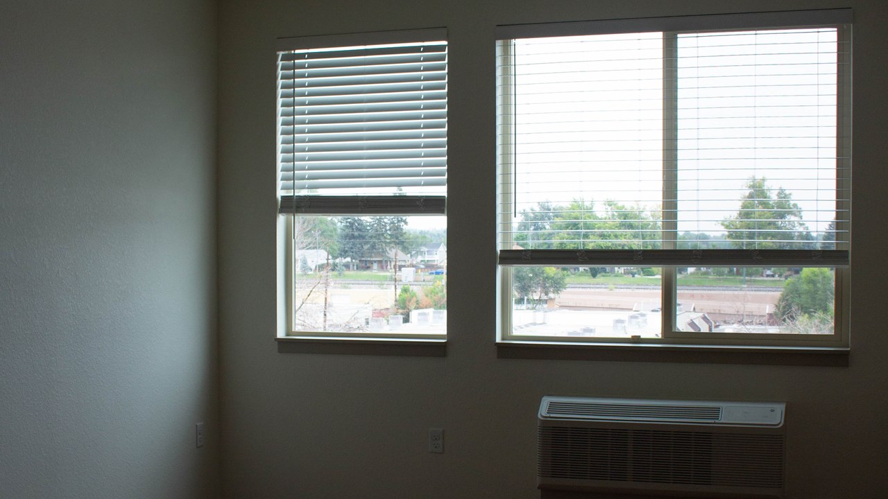 Faux wood blinds in Marshall homes 
