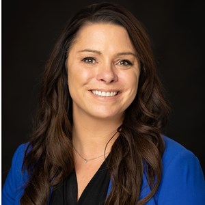 Photo of Tara Andrews