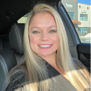 Photo of Amy Rinearson