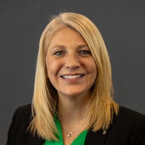 Jenni Hall
