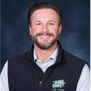 Photo of Josh Wren
