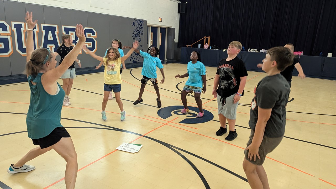 Students enjoying Cross Fit activites. 