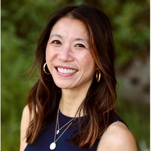 Photo of Katherine Dinh