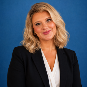 Sara Lewis