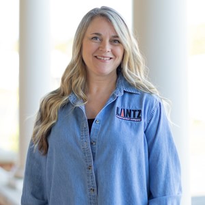 Tina Dellinger