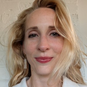 Photo of Carrie Pallardy