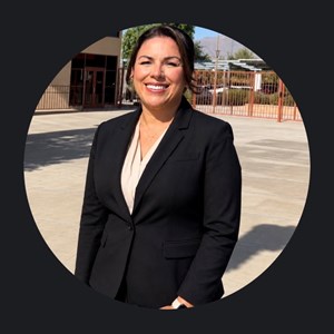 Photo of Angela Mora