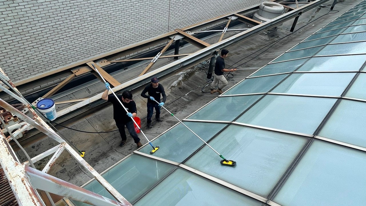 Window Cleaning – Detroit MI