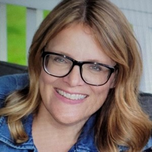 Photo of Denise Pearce