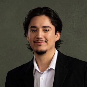 Photo of Roberto Alvarado