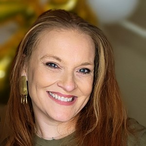 Laura Hunt