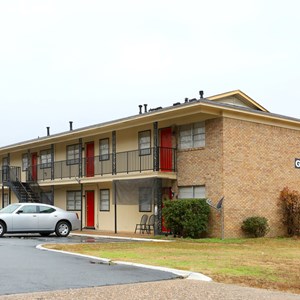 Photo of Royal Oak Apartments