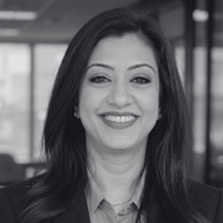  Nisha Zaidi