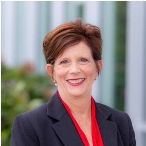 Ann Gansemer-Topf