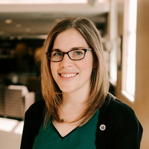 Amanda M Carr
