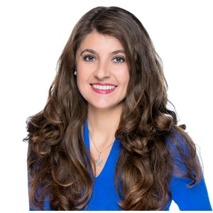 Photo of Deirdre Detraz