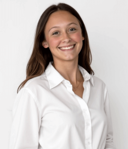 A person in a white shirtAI-generated content may be incorrect.