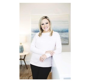 Photo of Lori Agudo