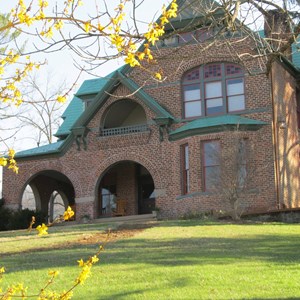 Historic Prospect Hill Bed & Breakfast Inn