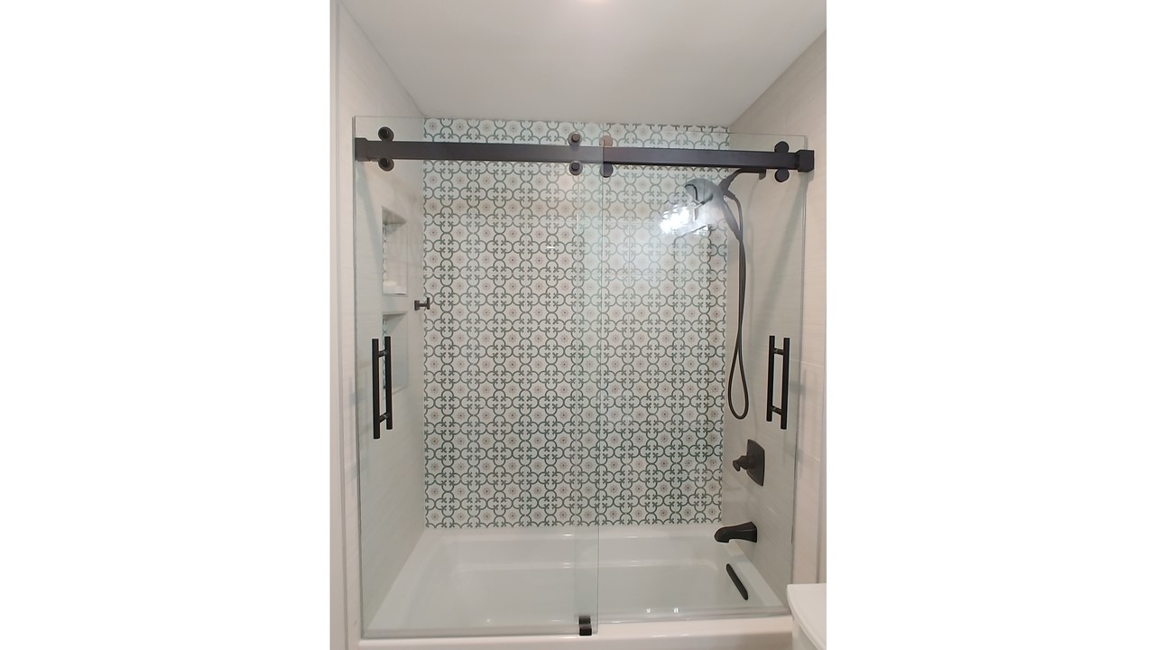 Frameless Showers- Napa 3/8 Double Slider 