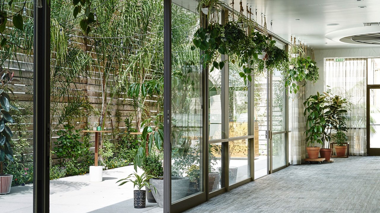 Gramercy Garden & Foyer