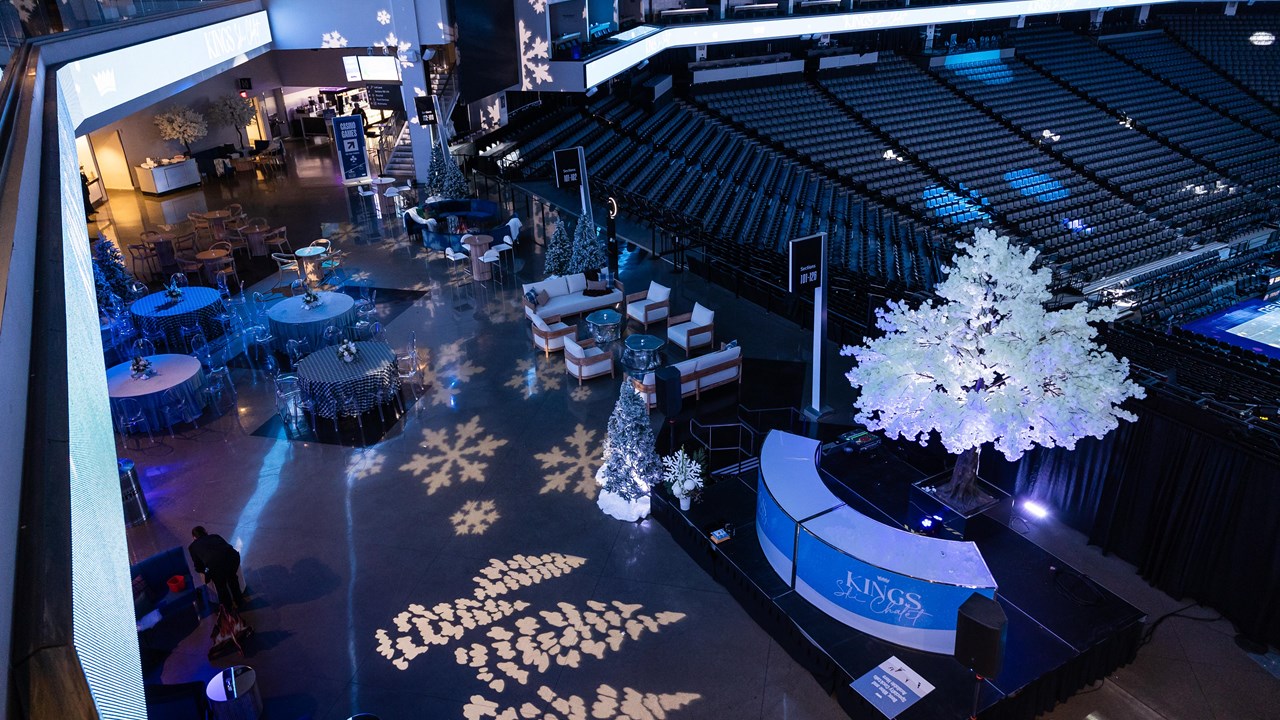 Grand Entrance Holiday Party