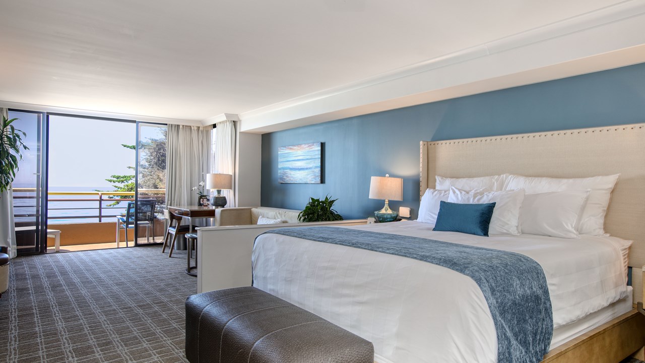 Oceanfront Suite