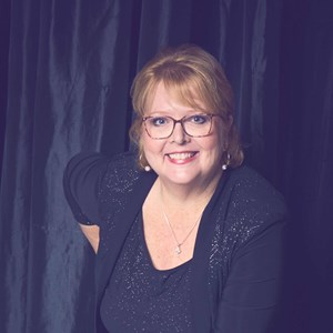 Photo of Angela Strecker