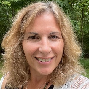 Photo of Linda Engler