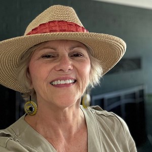 Leslie Burns