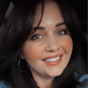 Photo of Erika Hosking