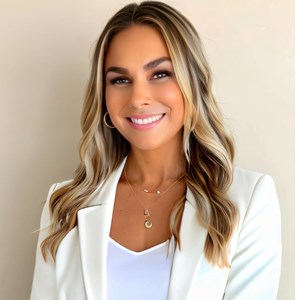 Photo of Carly Knowlton