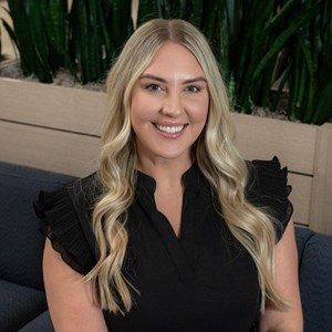 Photo of Liz Gueltzow