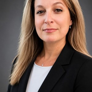 Photo of Jennifer Harris