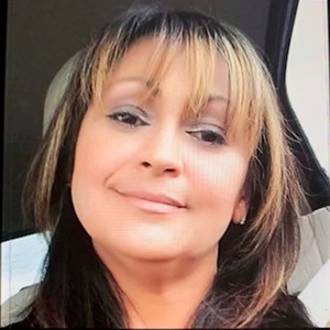 Photo of Virginia Aquino