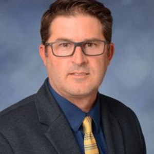 Photo of Shannon Smith
