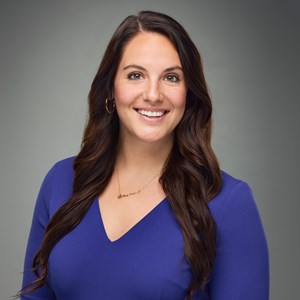 Photo of Stephanie Silva