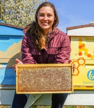 Bee