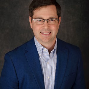 Photo of Chris Calhoun