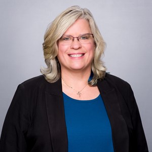 Photo of Kelli Stout