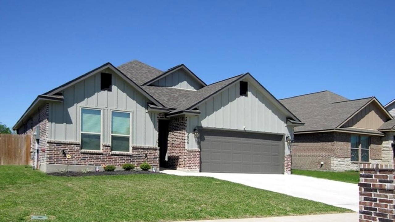 3058 Peterson Cir Bryan, Tx 77802